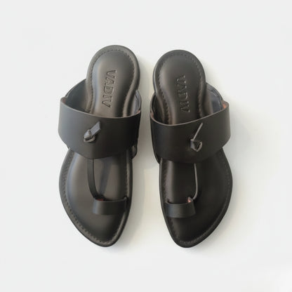 Black Kolhapuri Chappal – Men’s Traditional Slip-On