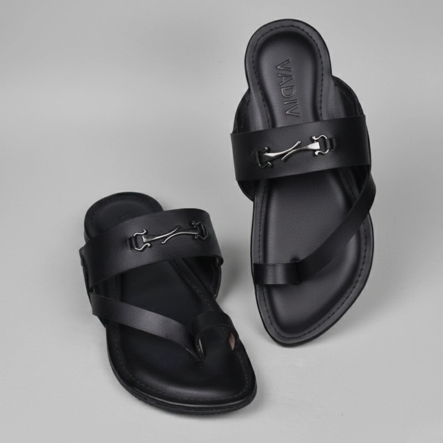 Kolhapuri Chappal Buckle – Men’s Slip-On