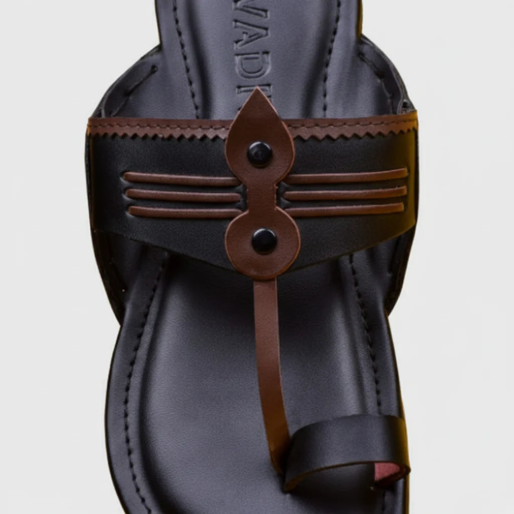 Classic Duo – Men’s Slip-On Chappal